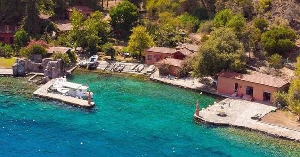 Domuz Adası (Tersane Adası)